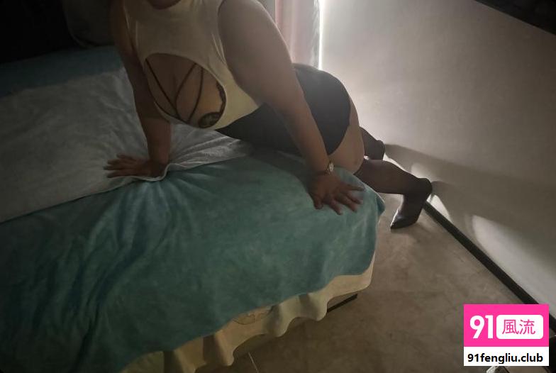 白云欧美bbw大屁股